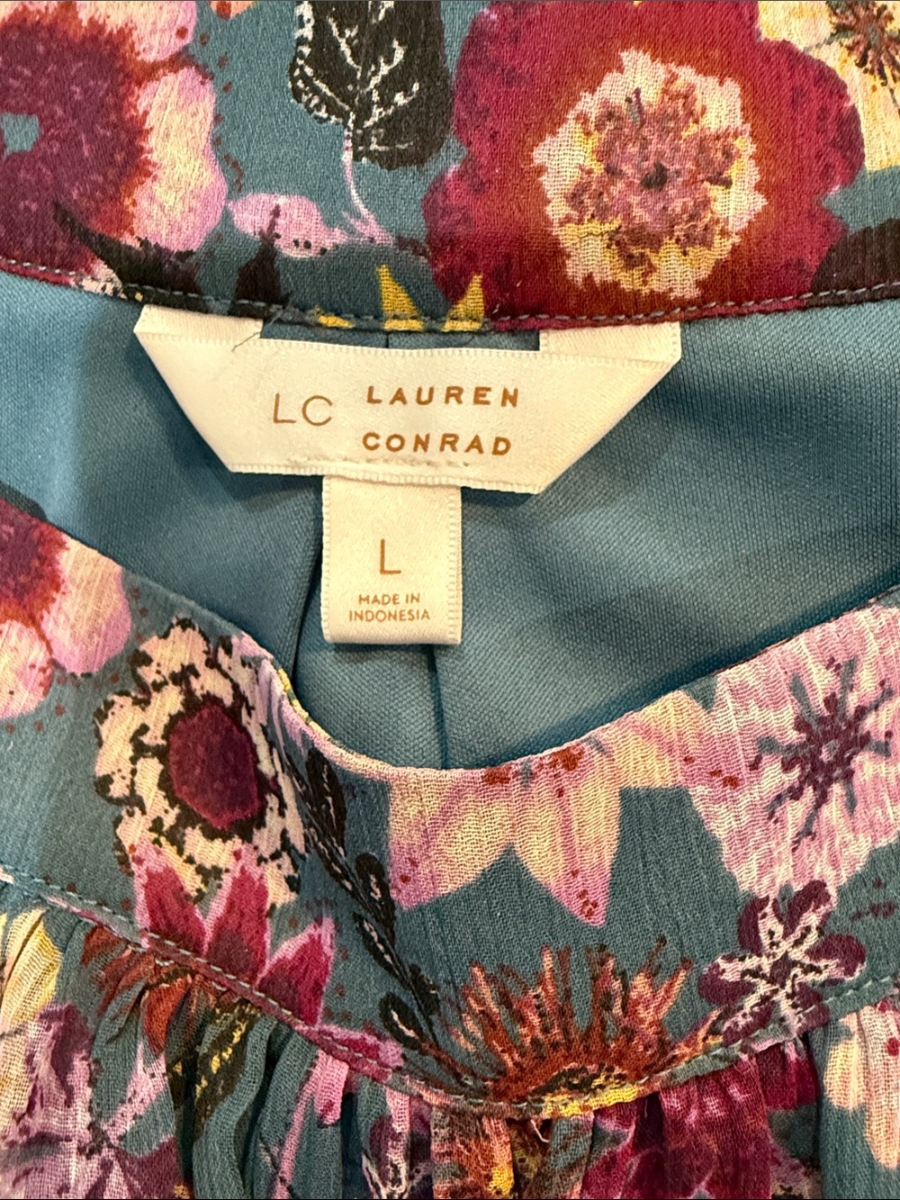 LC Lauren Conrad Floral Tunic Top in Pink, Blue, Burgundy - Picture 5 of 5